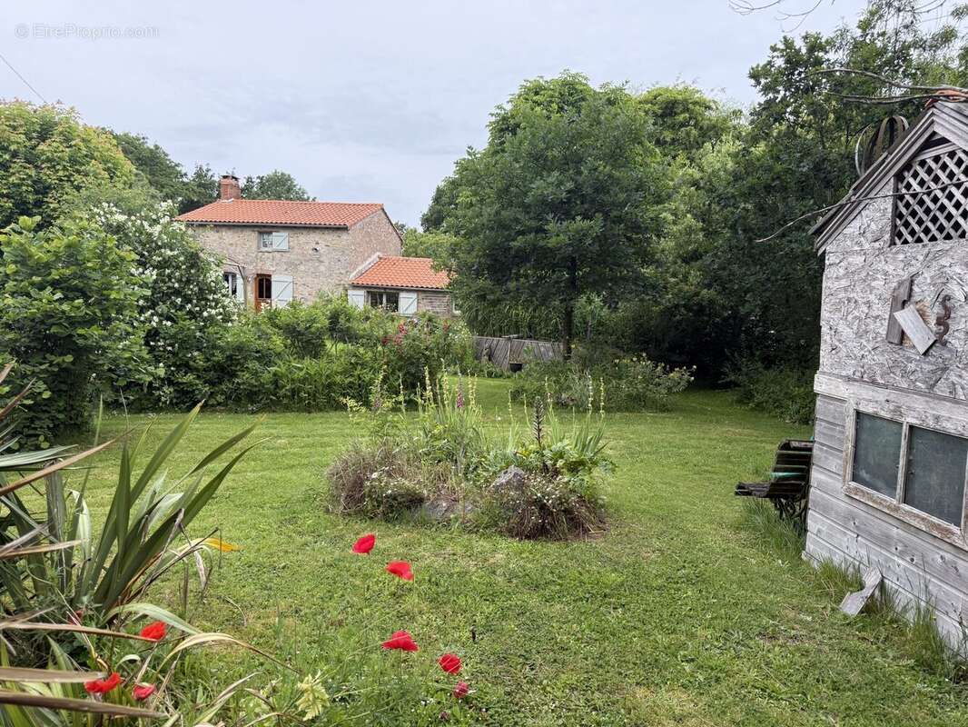 Maison à SAINT-VIAUD