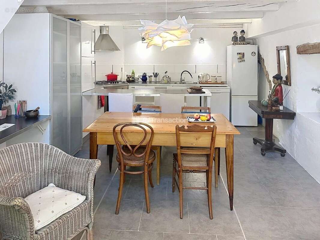 Maison à LORGUES