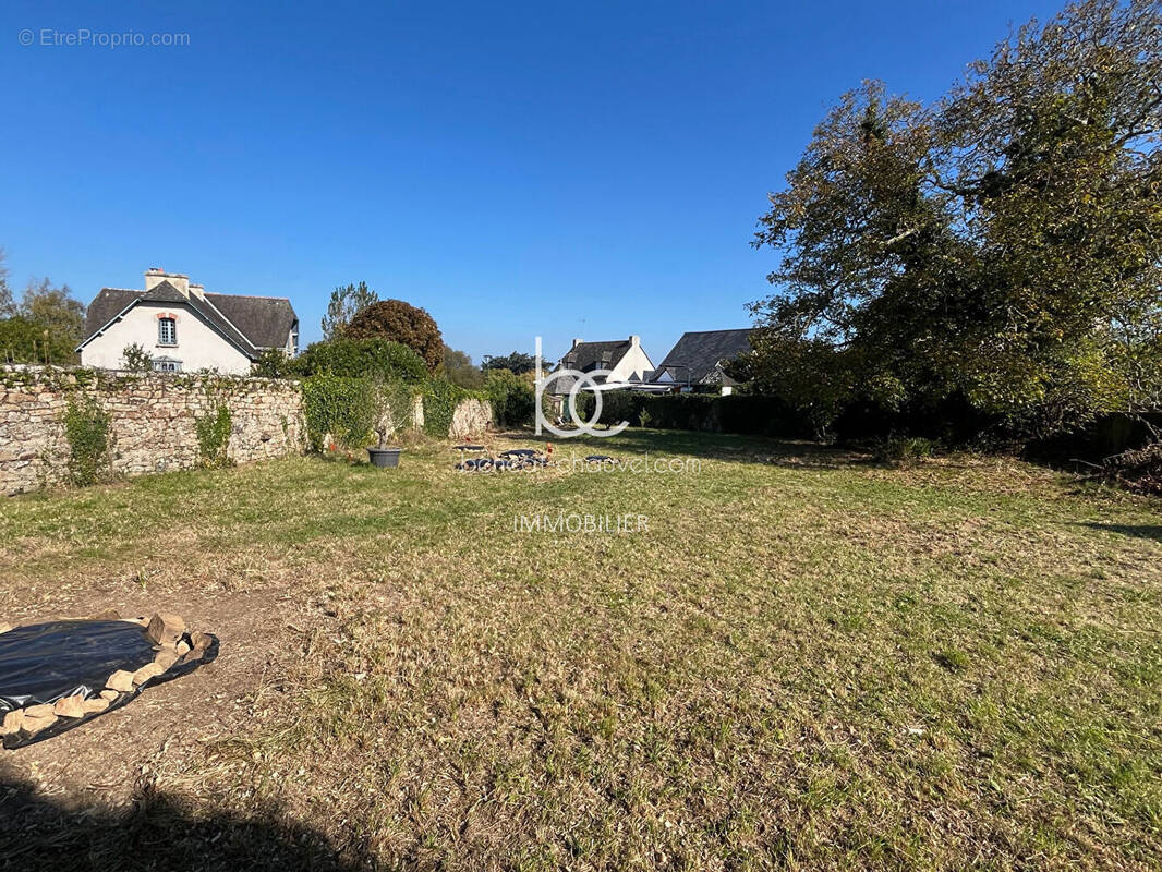 Terrain à ILE-D&#039;ARZ