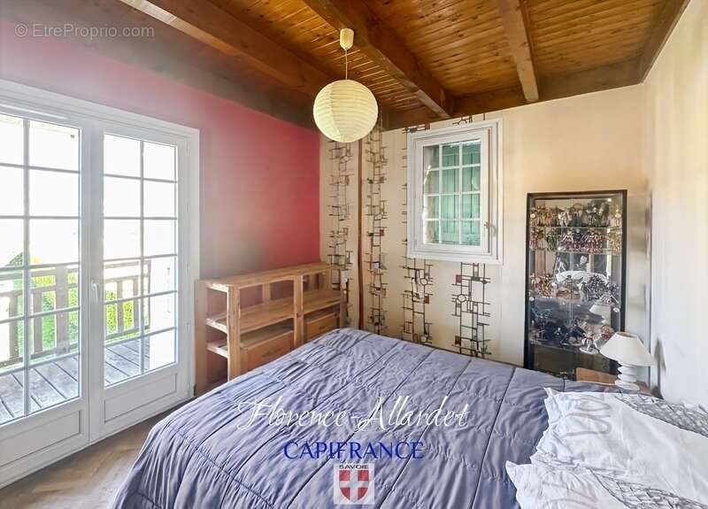 Maison à SAINT-JEOIRE-PRIEURE