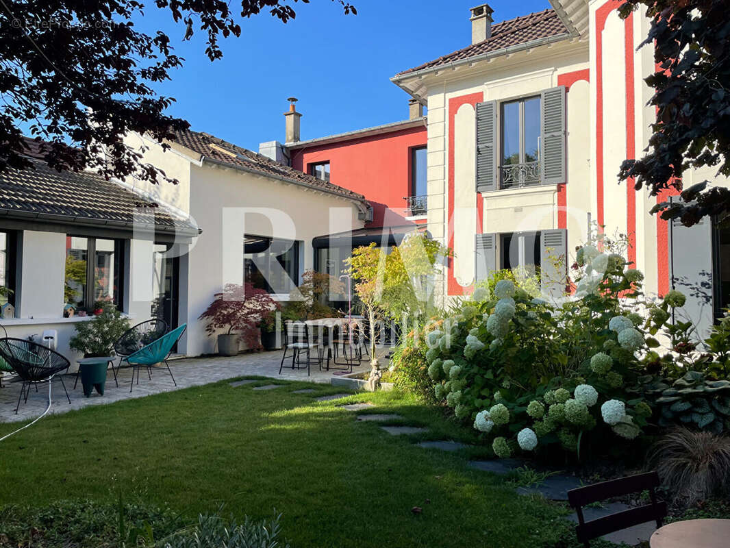 Maison à FONTENAY-AUX-ROSES