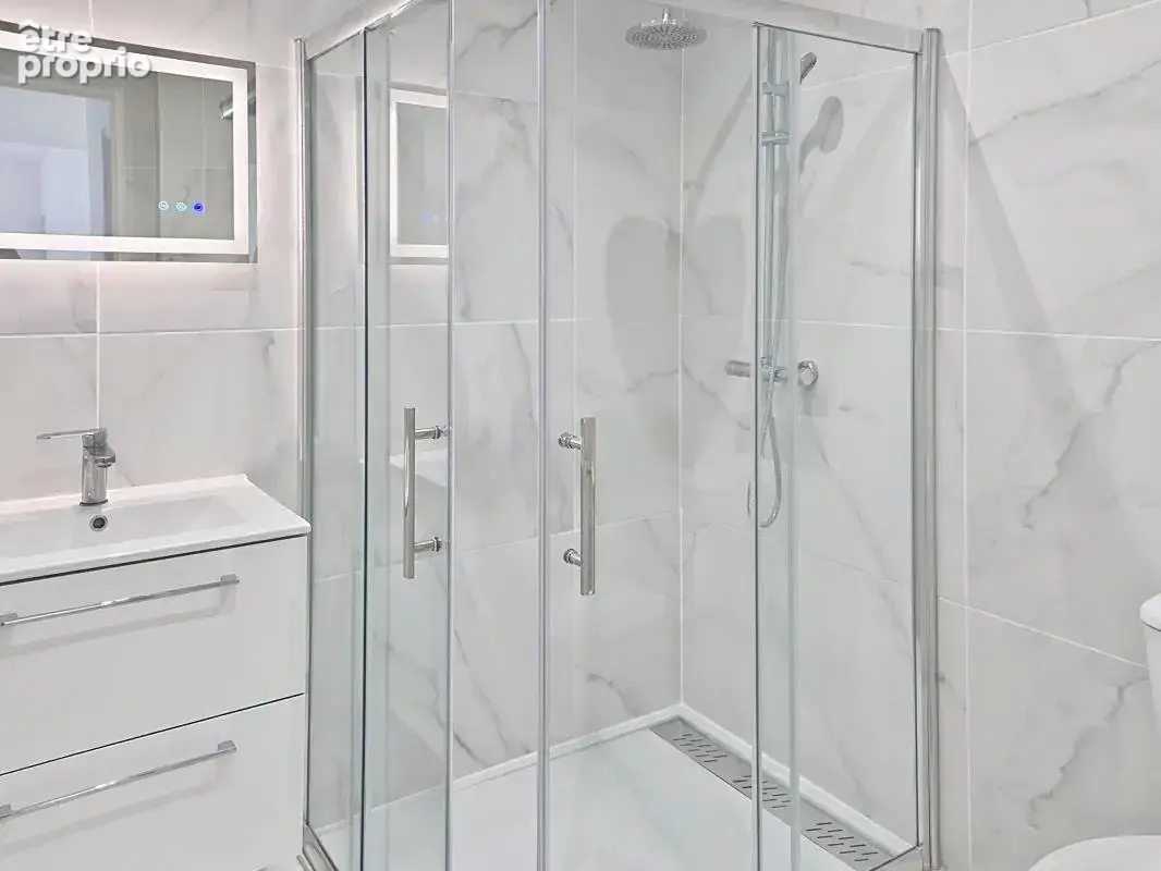Appartement À Vendre - photo 11