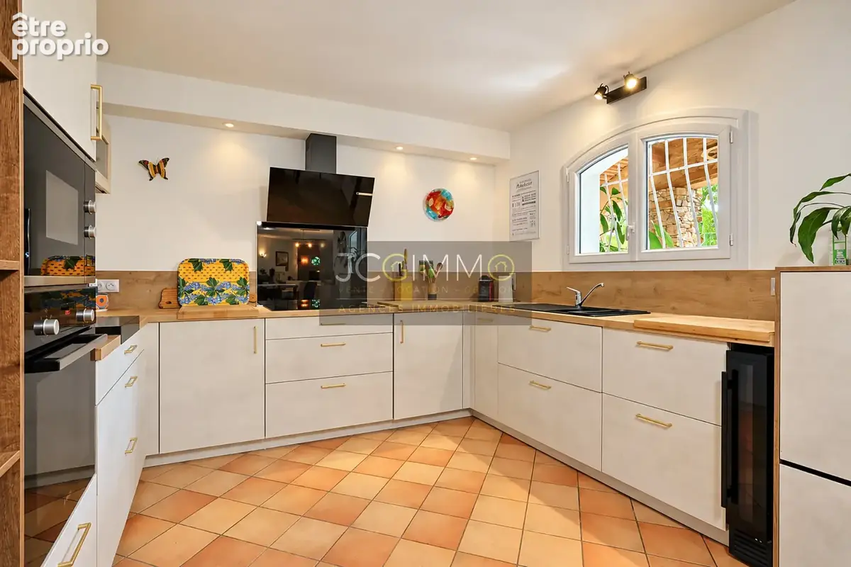 CARQUEIRANNE (BEAU VÉZÉ) - Maison T6 171 m2 - Terrain 5 202 m2 - Double Garage 43 m2 - Pool House - Piscine - - photo 8