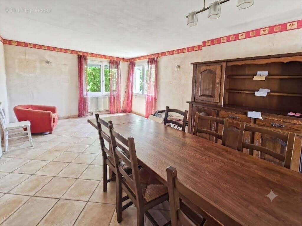 Maison 105 m² habitables 4 chambres - photo 3