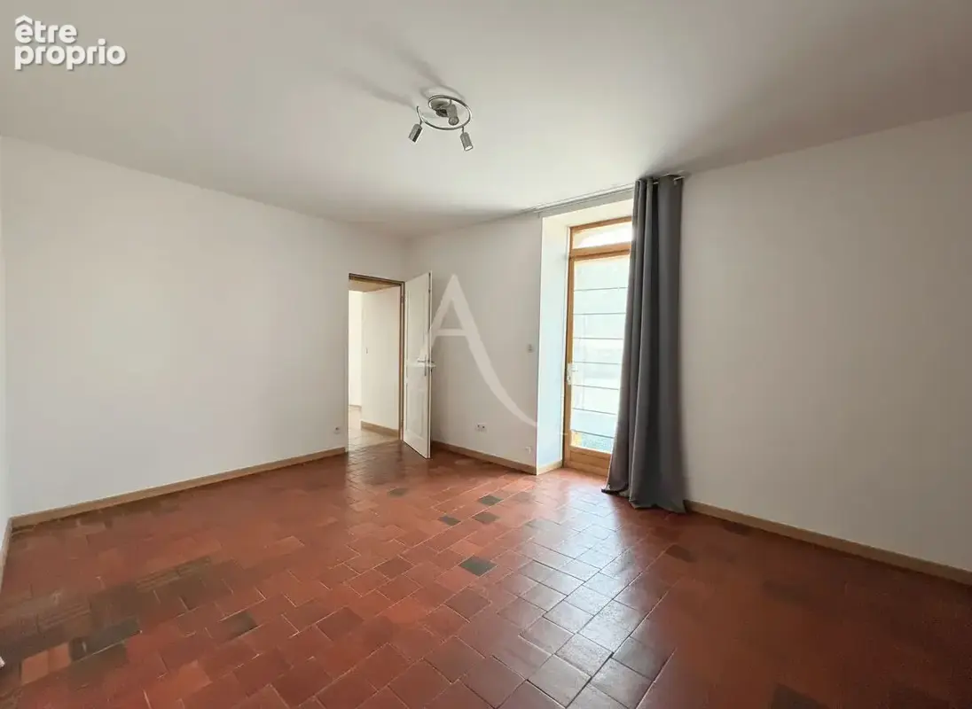 Aubigny les clouzeaux ancien logis + dependances a vendre - photo 11