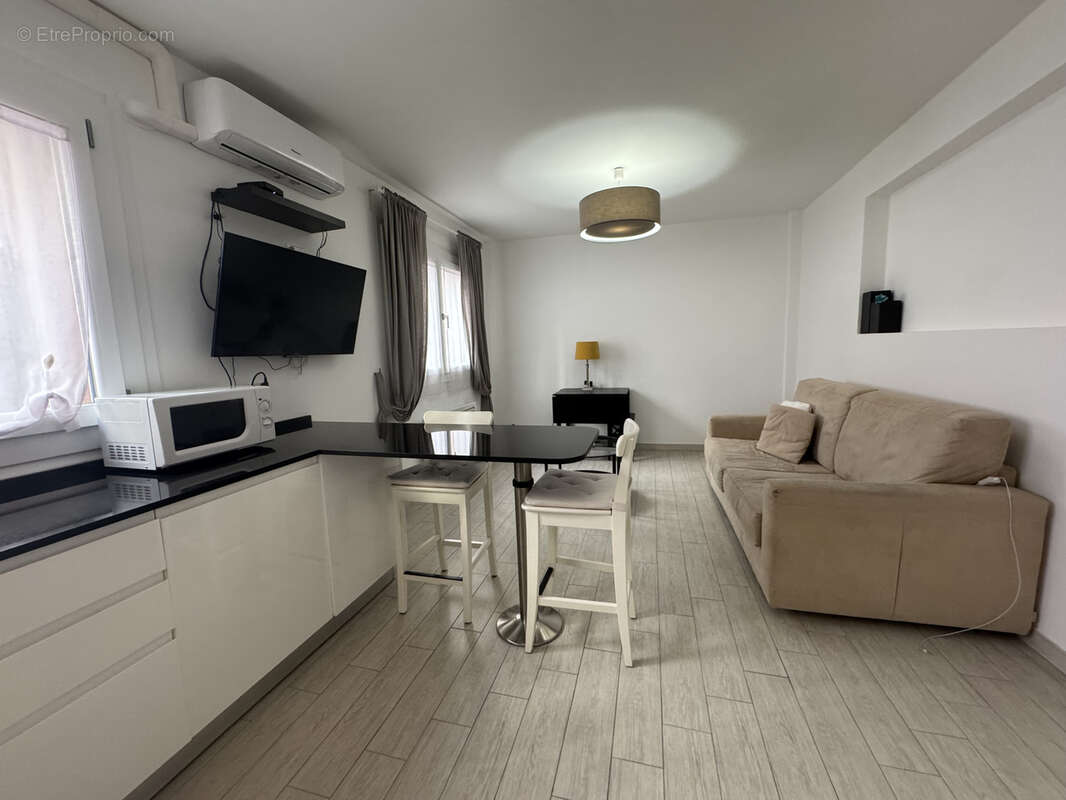 Appartement à BEAUSOLEIL