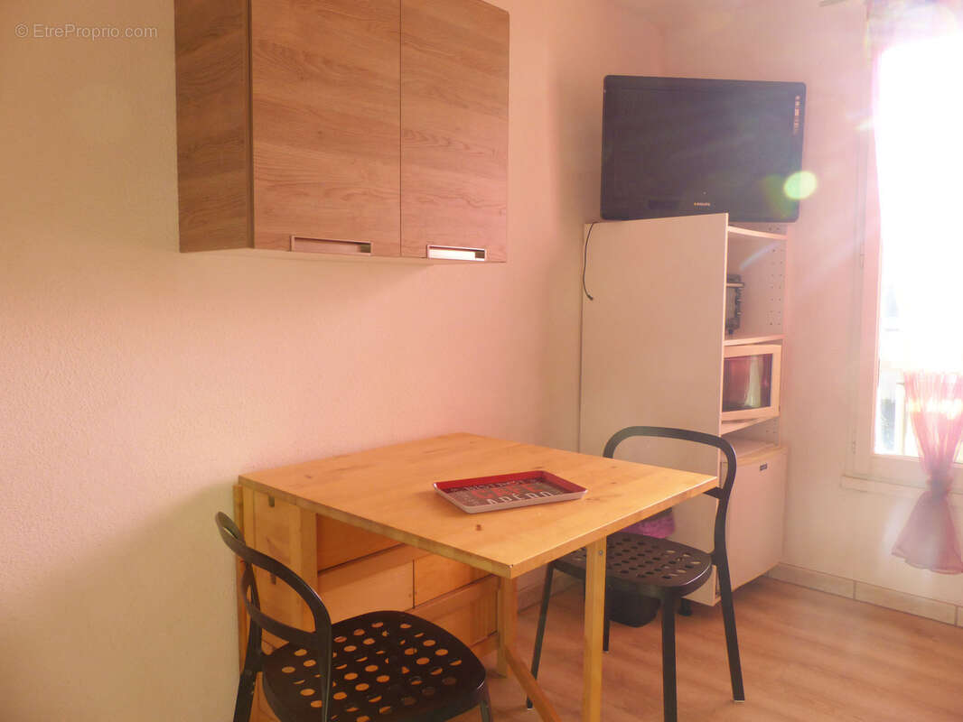 Appartement à LAMALOU-LES-BAINS