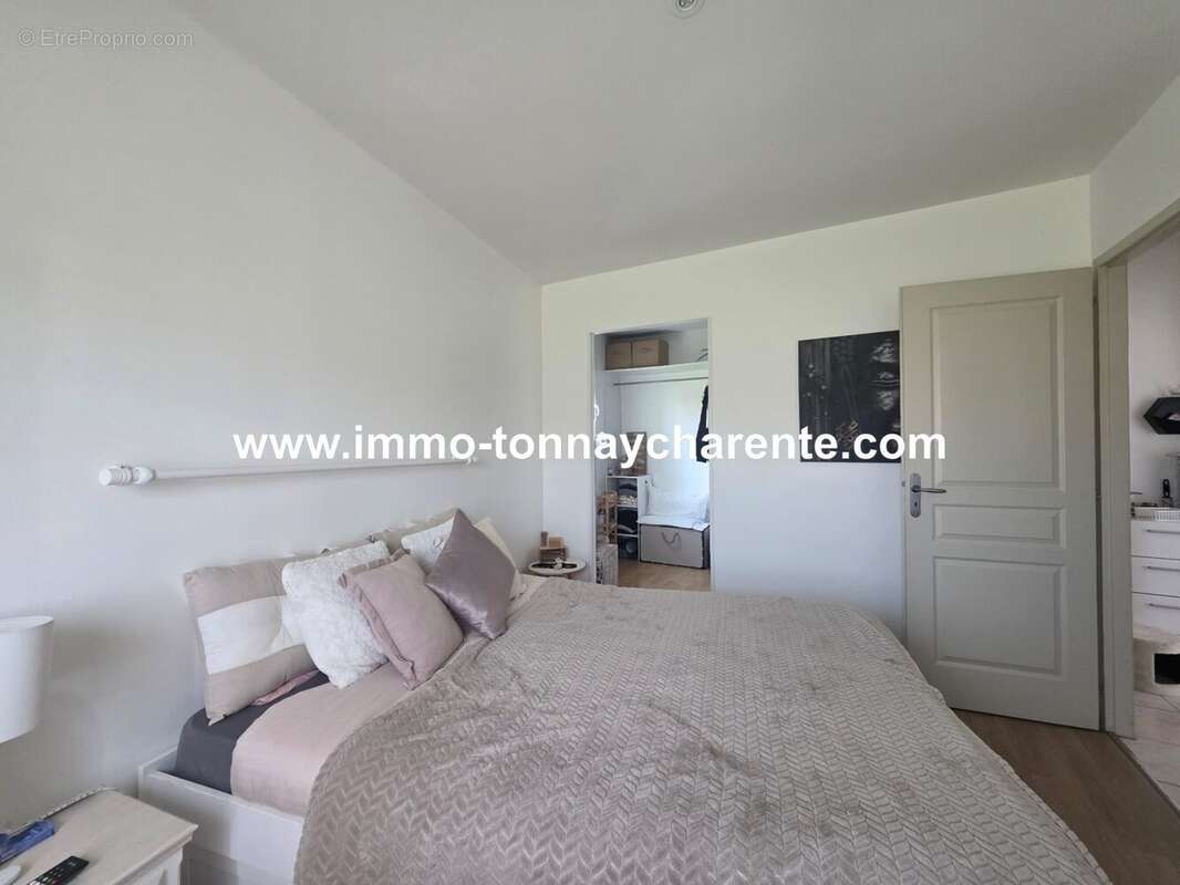 Maison à TONNAY-CHARENTE