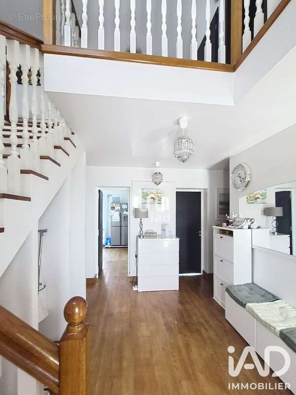 Maison 157 m² à Hebecourt  - photo 8