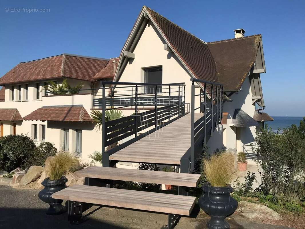 Appartement à DEAUVILLE