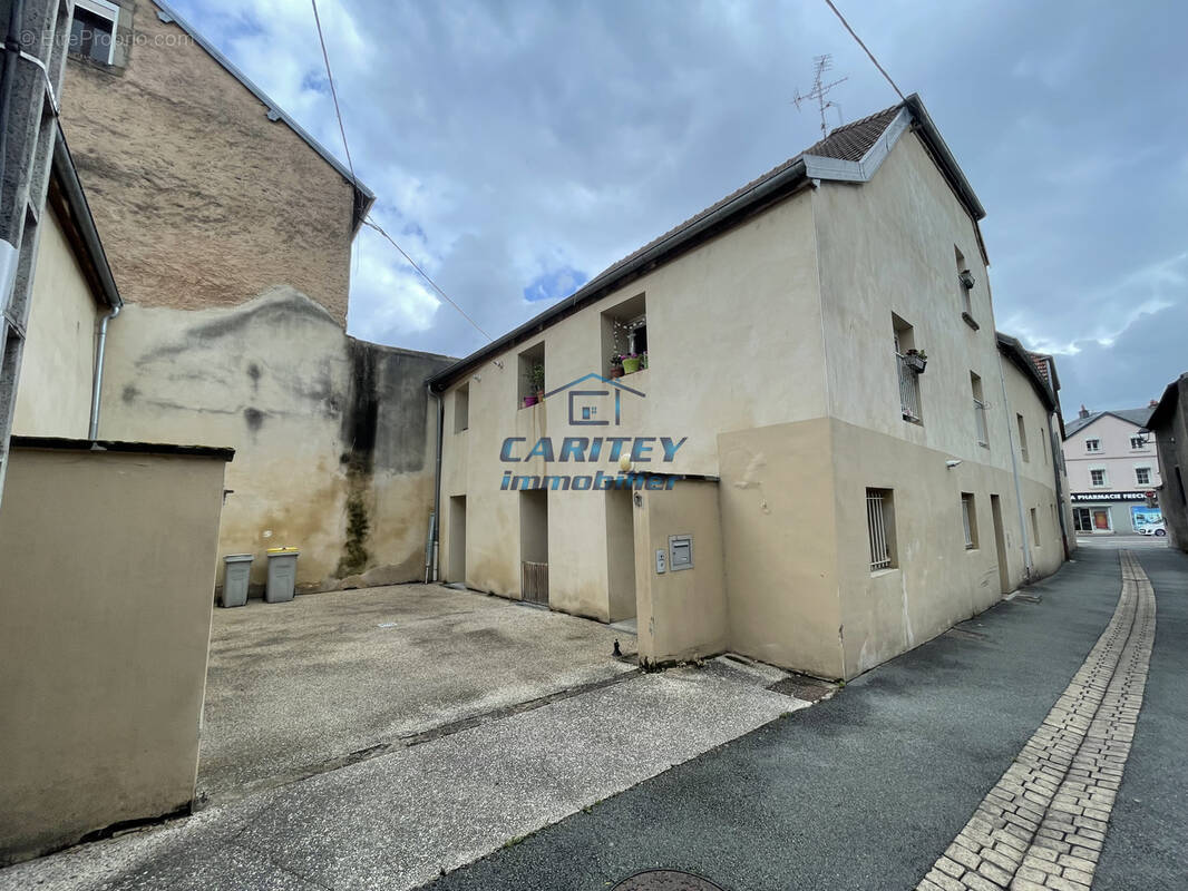 Appartement à LURE