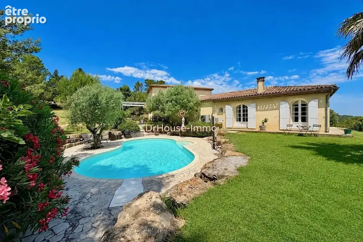 Maison 380 m² à Carcassonne  - photo 20