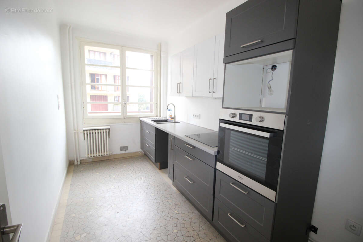 Appartement à FONTENAY-SOUS-BOIS