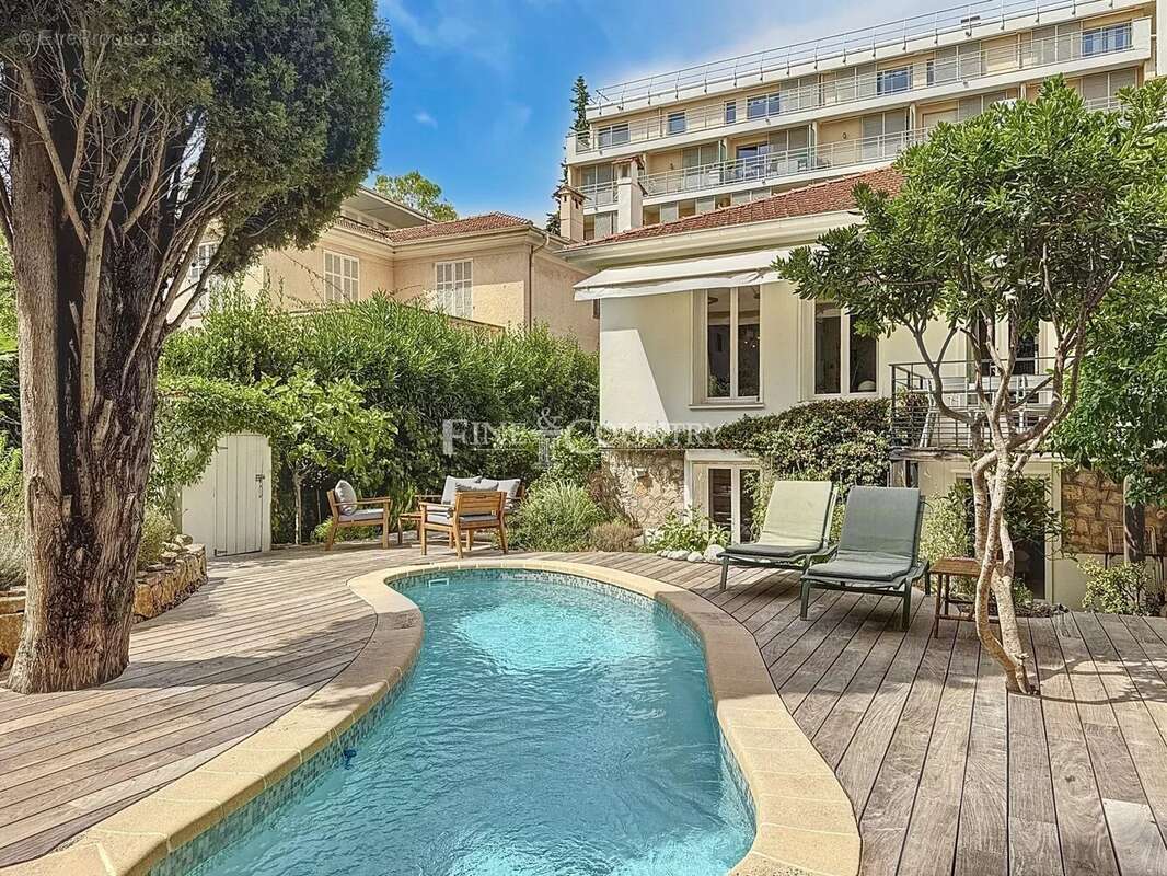 Maison à CANNES