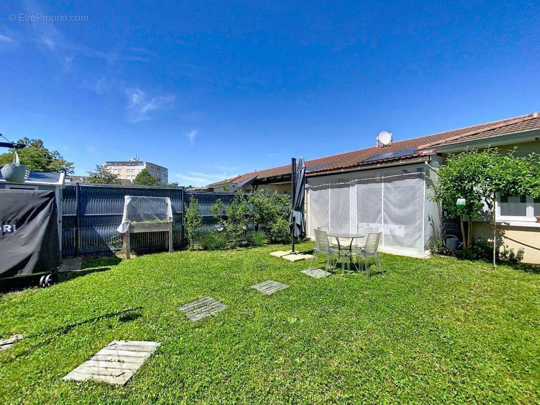 Maison - 4 Chambres - Jardin - Garage - Résidence sécurisée - Proche commodités - photo 4