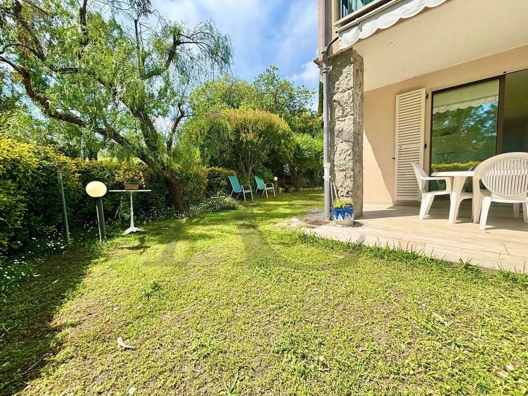 Appartement à VILLENEUVE-LOUBET