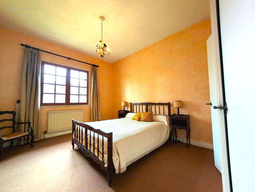 Maison à SAINT-DENIS-DE-PILE