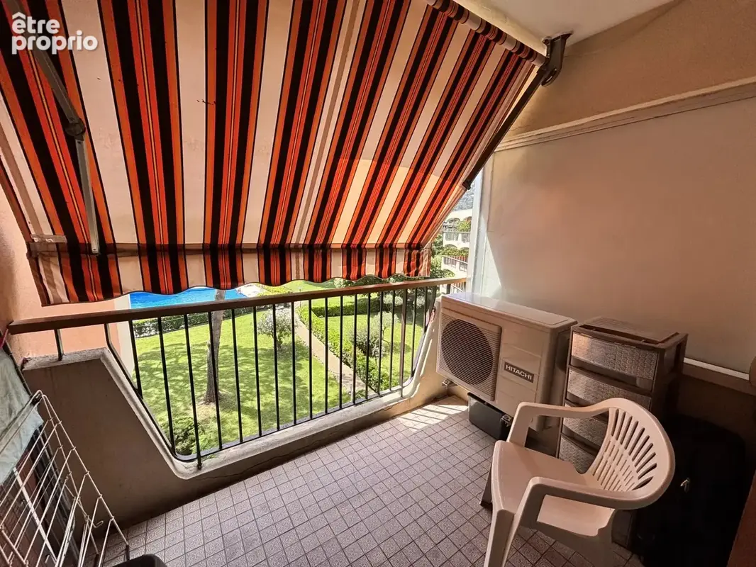 2 pieces 40m2 - 2 terrasses. grand garage & piscines - photo 9
