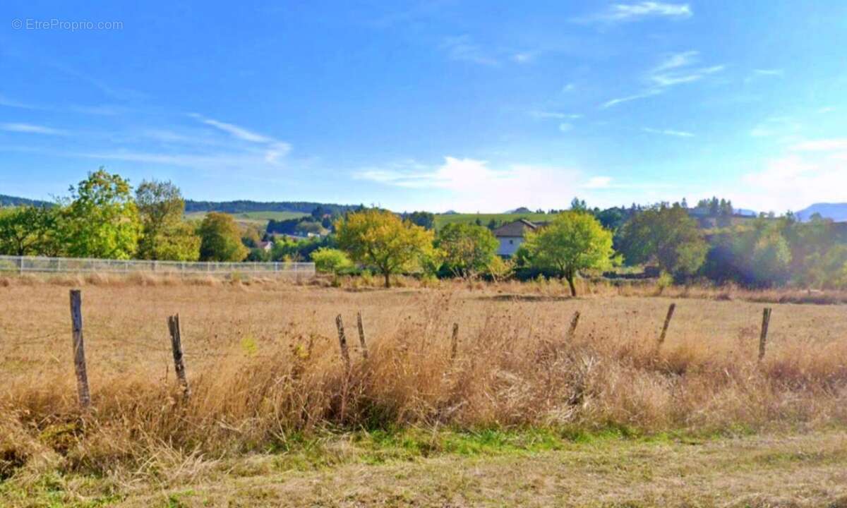 Terrain à SAINT-MAURICE-DE-LIGNON