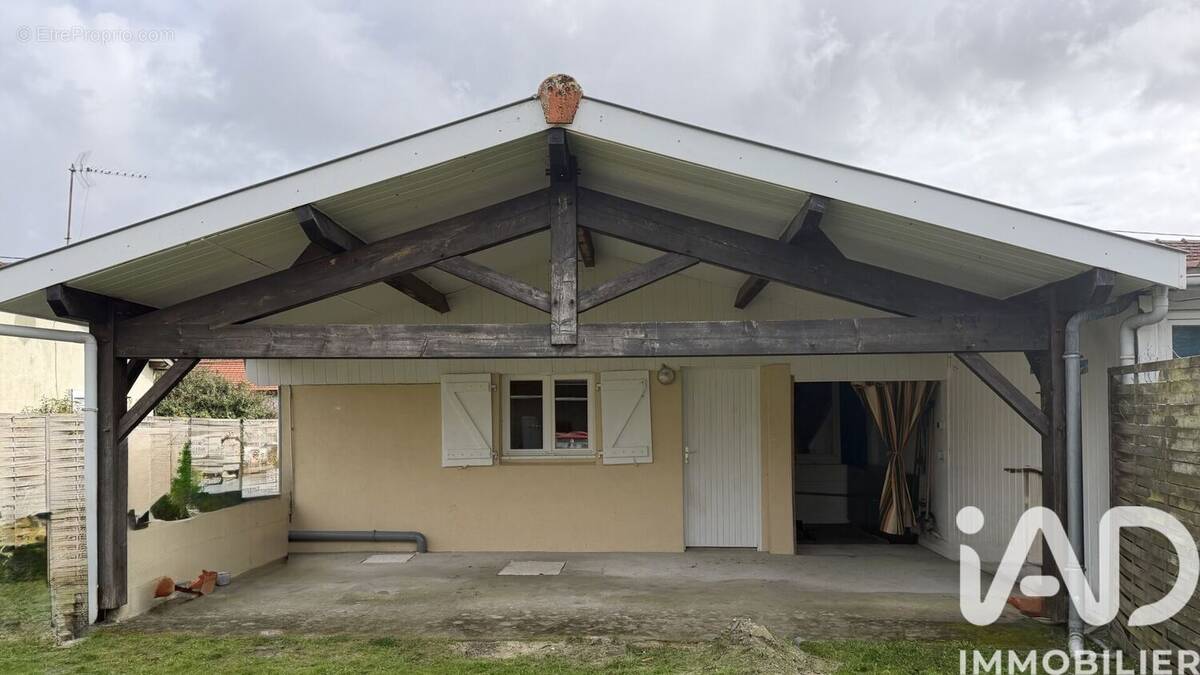 Photo 1 - Maison à NAUJAC-SUR-MER