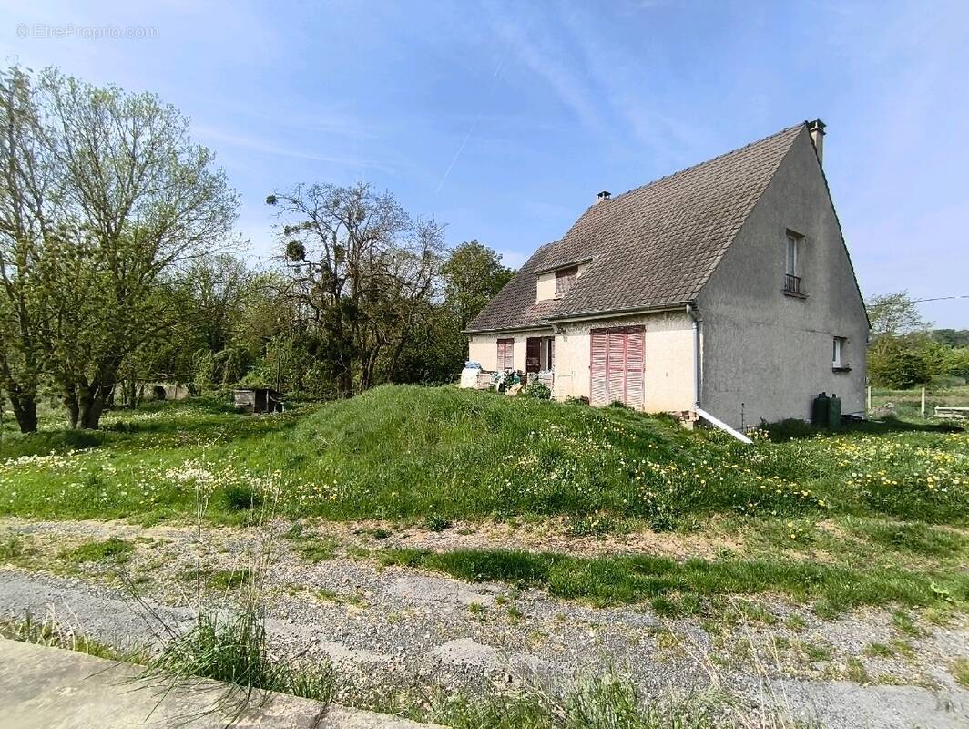 Maison à AUVERS-SUR-OISE
