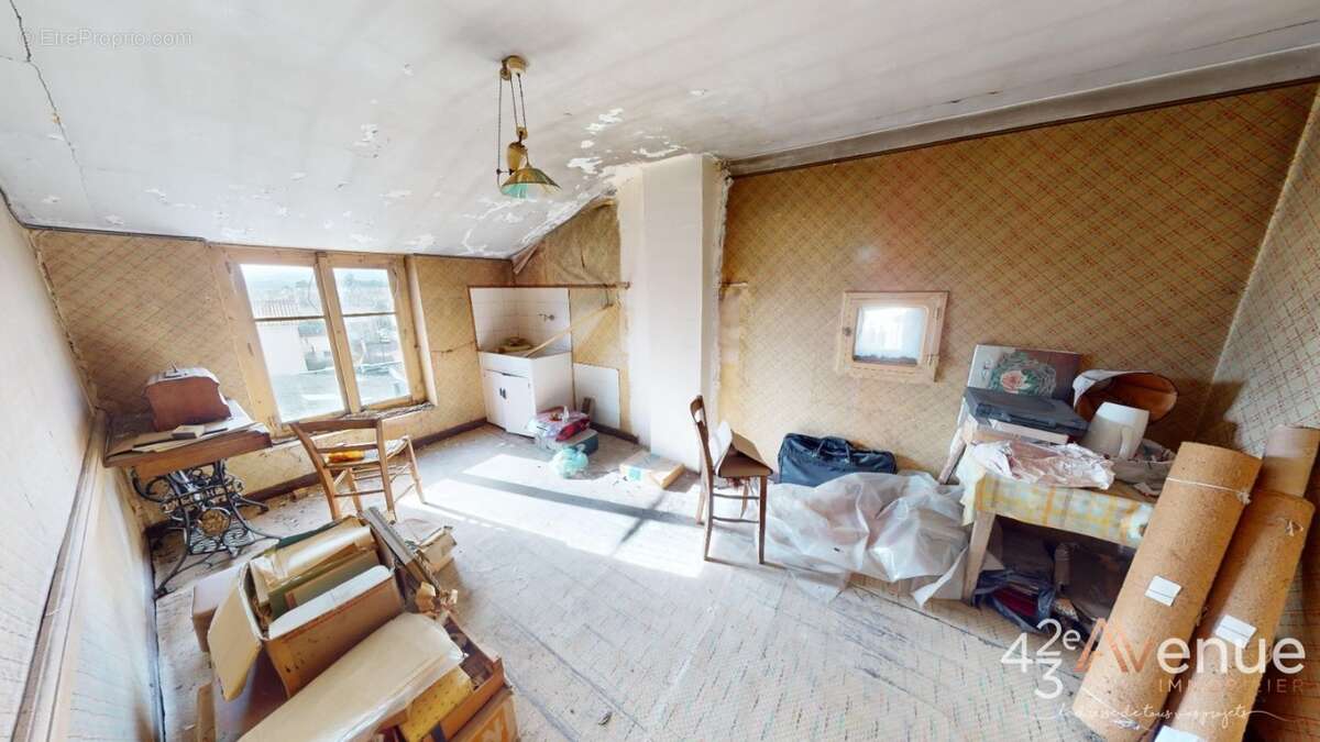 Appartement à SAINTE-SIGOLENE