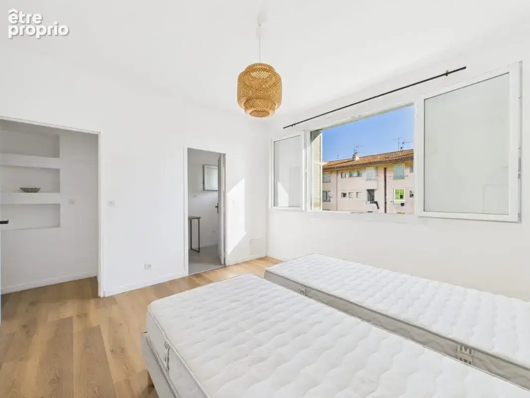 F4 a vendre cours jean nicoli ajaccio - photo 9