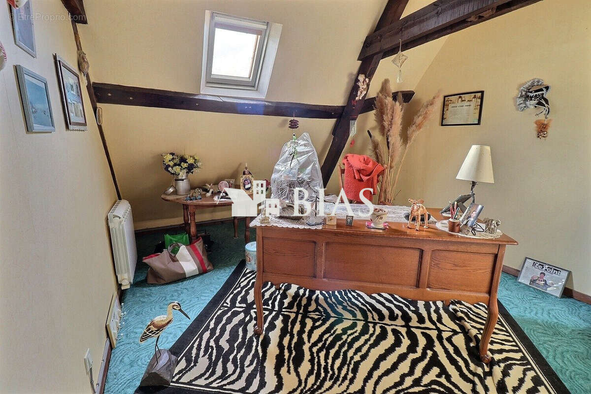 Maison à PONT-L&#039;EVEQUE