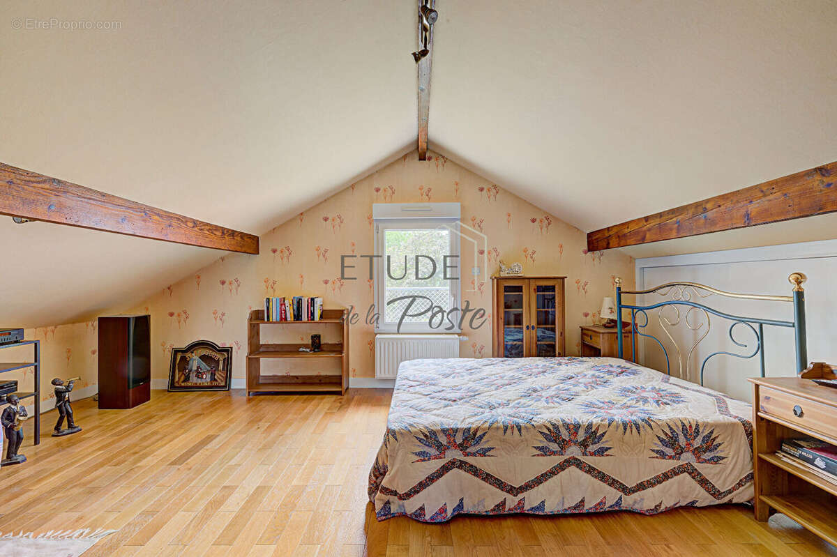 Maison de charme coeur de ville 100m2 à vendre à Brunoy - Réf. 411 - photo 8