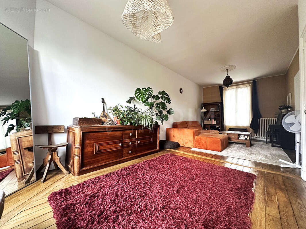 Maison à JOIGNY