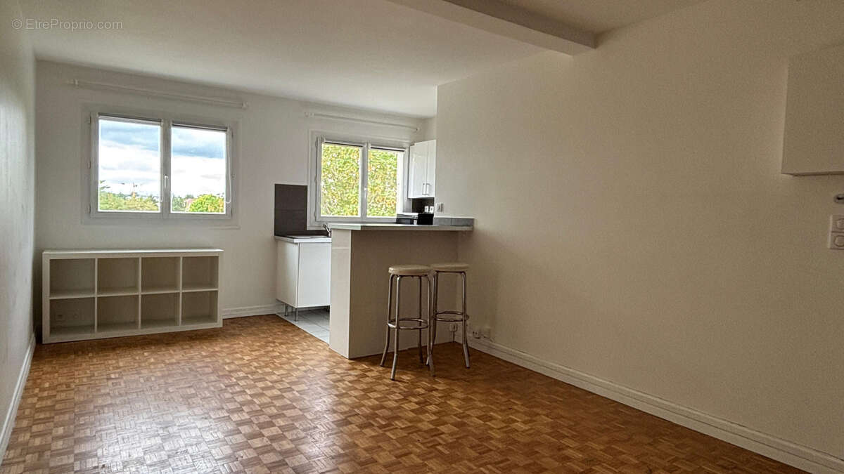 Résidence les Maréchaux - Studio en dernier étage - photo 8