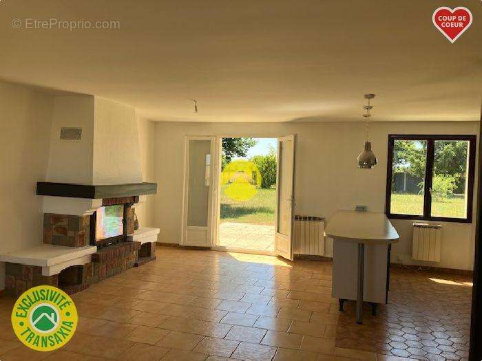 Maison à LES AIX-D&#039;ANGILLON