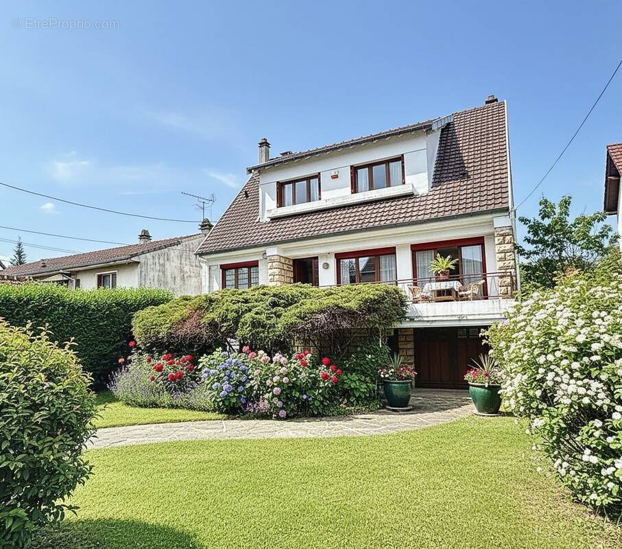 Maison à ATHIS-MONS