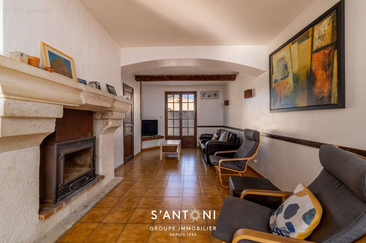 Maison à BESSAN