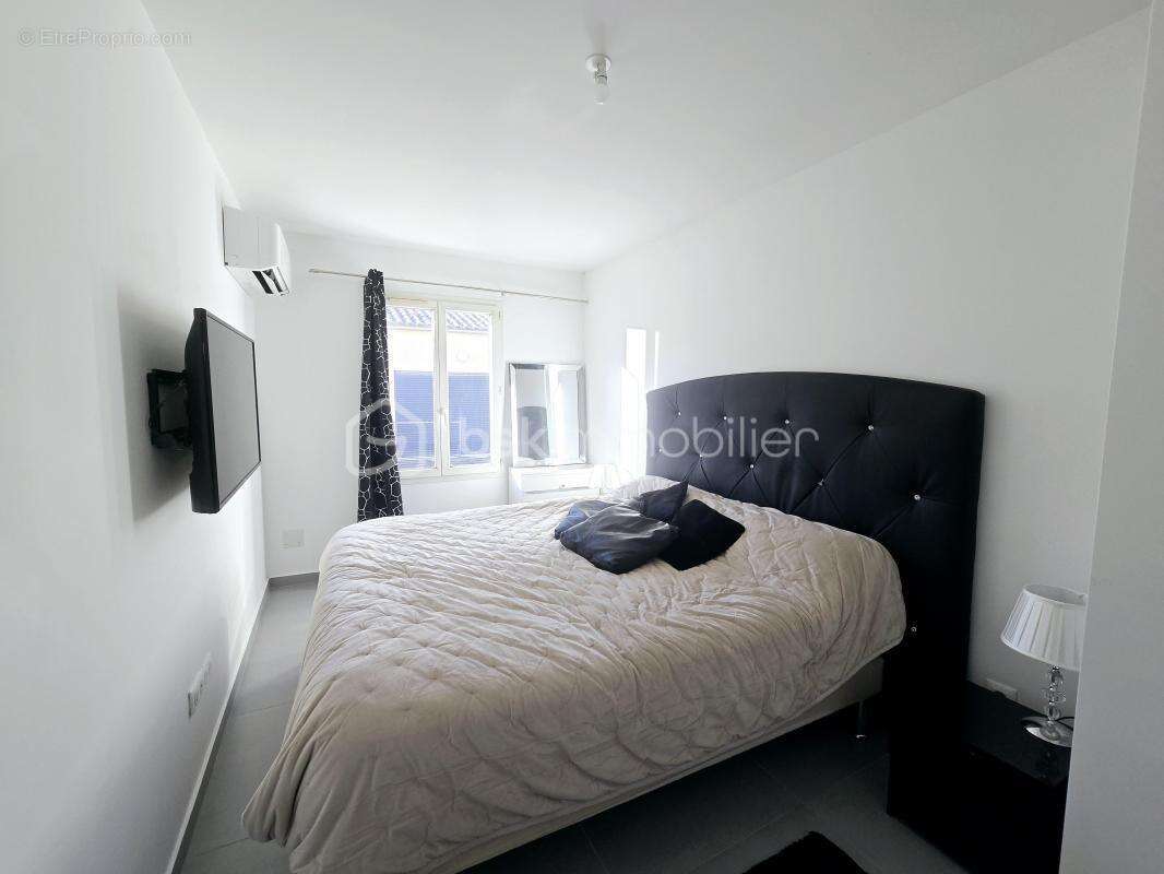 Appartement à VILLELAURE