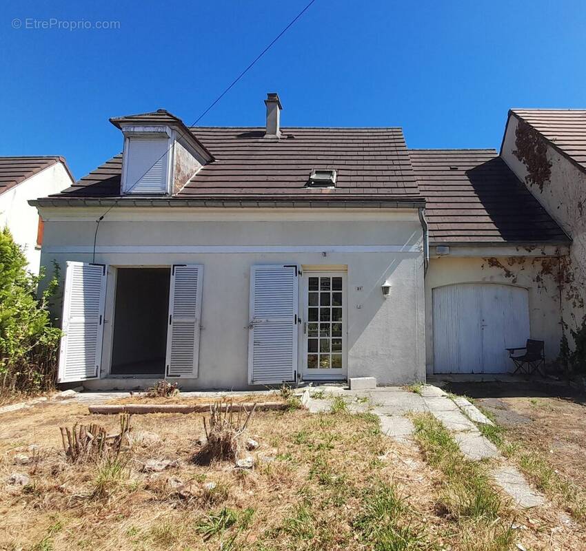 Maison à THOUROTTE