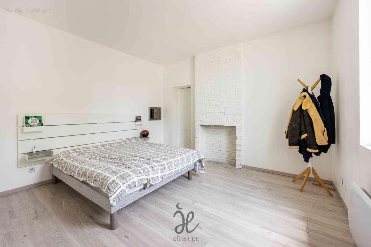 Maison à HOSTENS