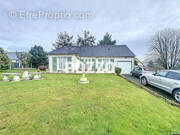 Maison à EQUEMAUVILLE