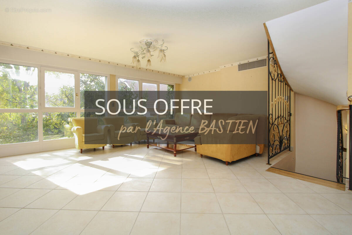 Appartement à FERNEY-VOLTAIRE