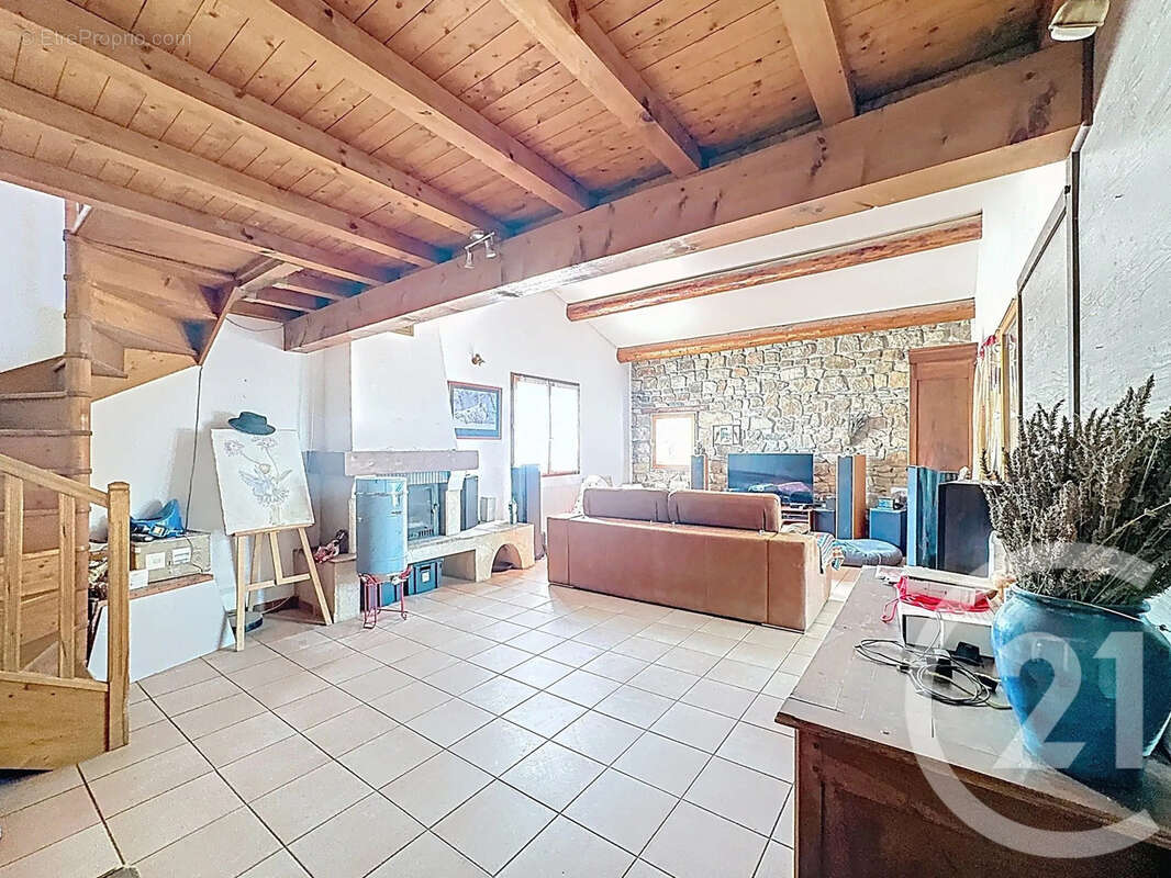 Maison à TRETS