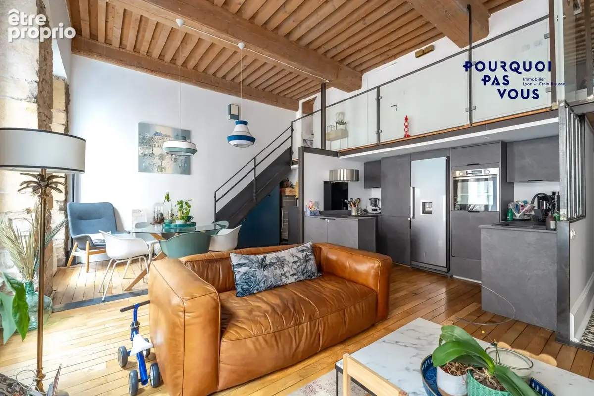 Appartement 92 m² à Lyon-4e  - photo 2