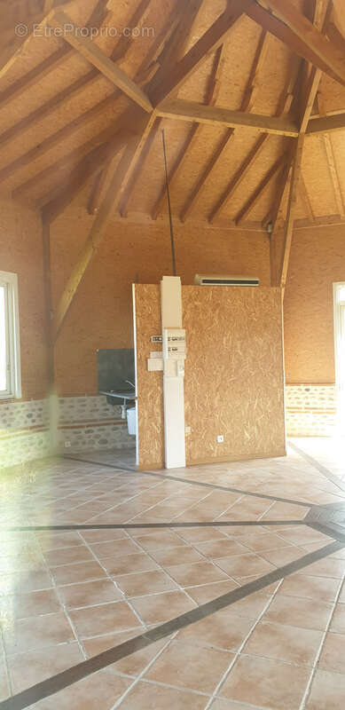 Immeuble exceptionnel à deux pas du centre ville de Saverdun (Ariège) - photo 10