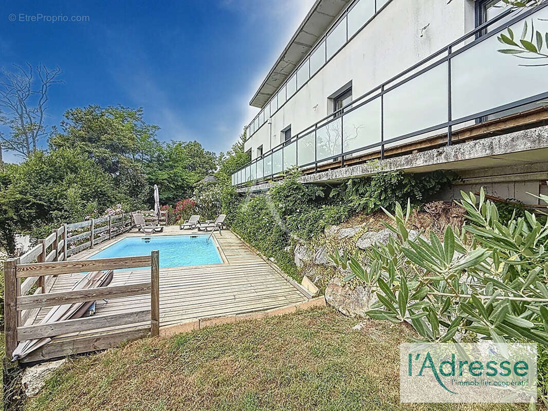 Maison à PECHBONNIEU