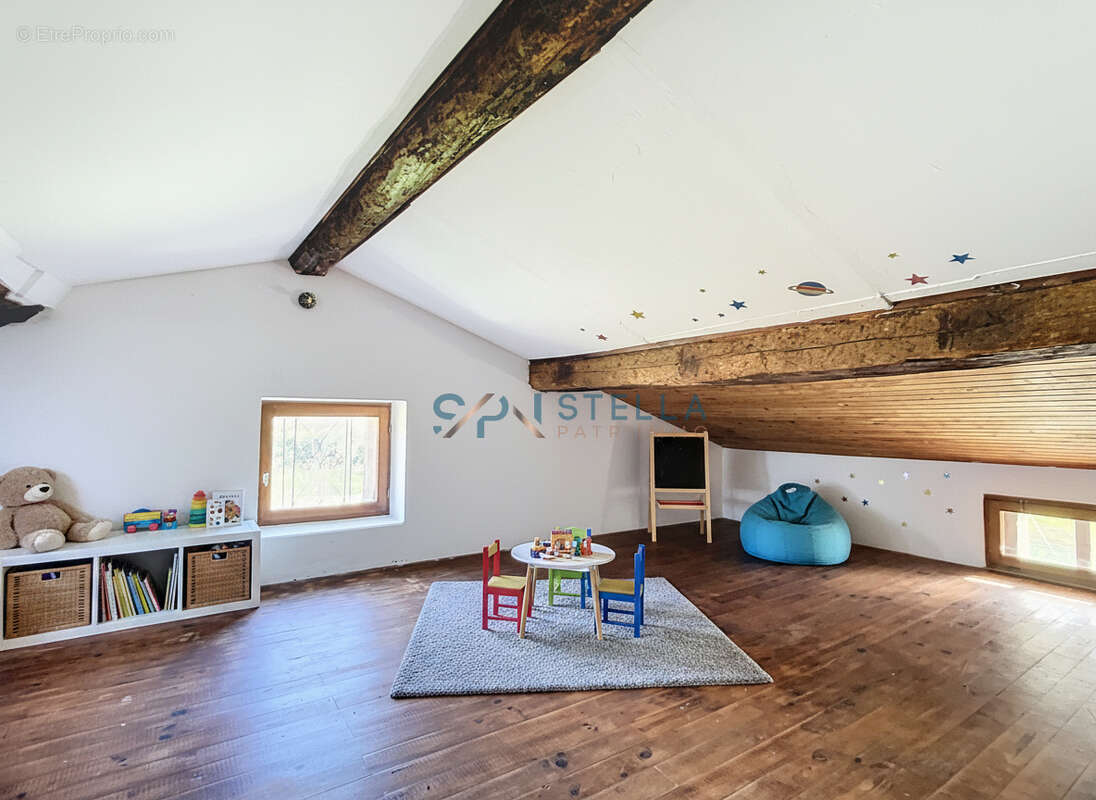 Appartement à VERO