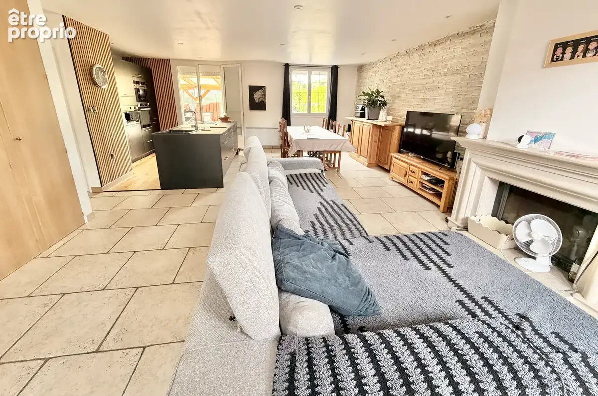 Pavillon indépendant avec garage + piscine - 7 pièces - 121m2 - photo 5