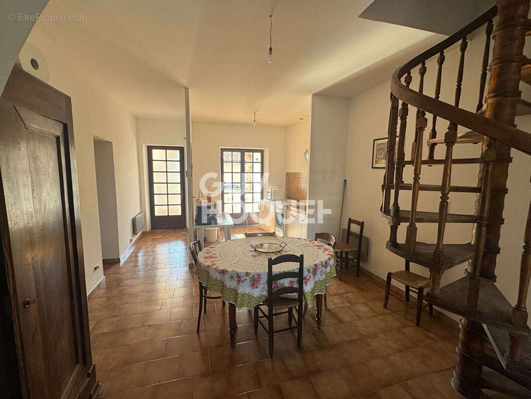 Maison à LACHAPELLE-SOUS-AUBENAS