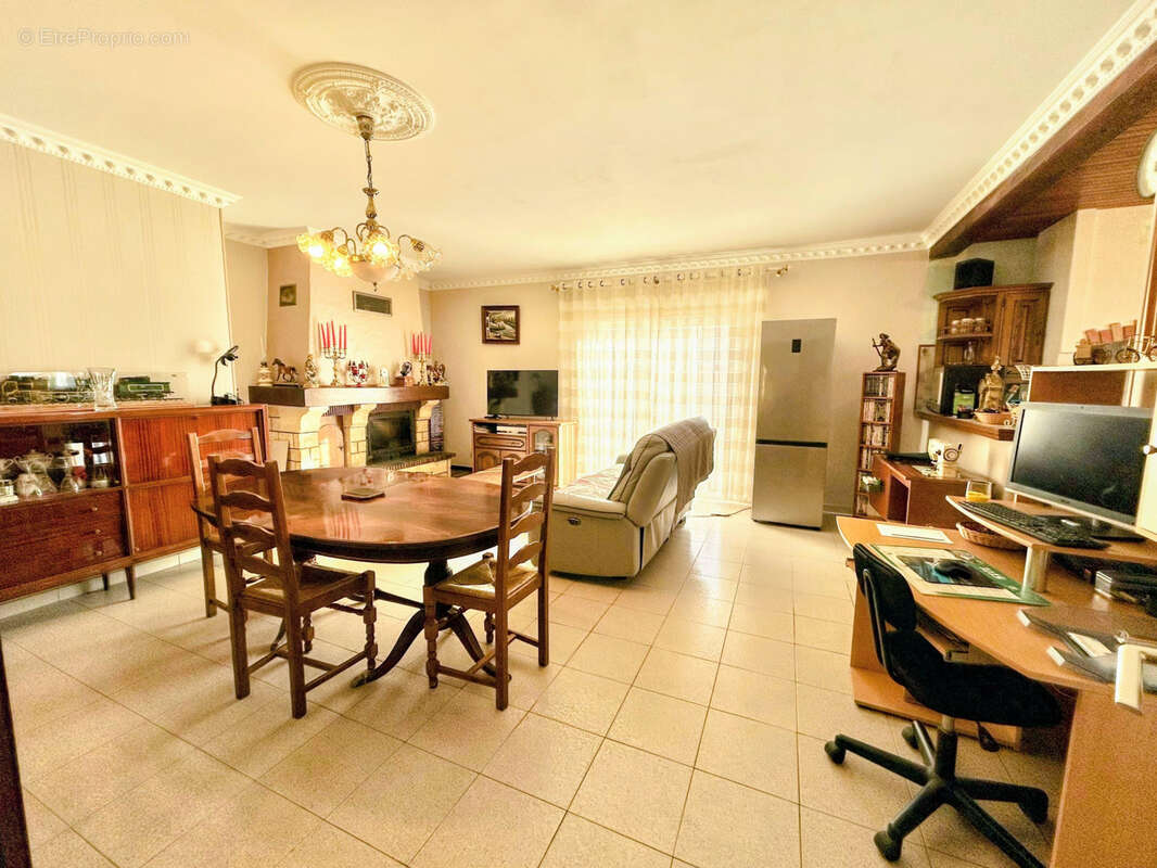 Autre à ESPIRA-DE-L'AGLY