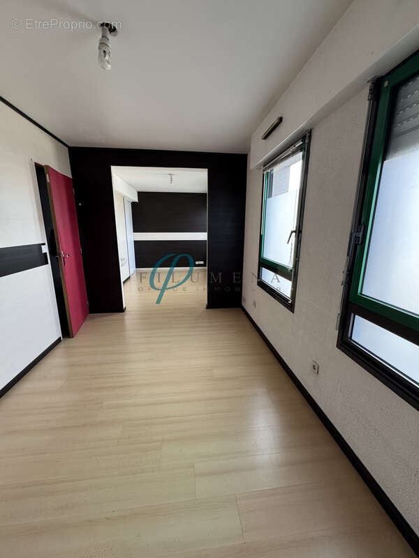 Appartement à SAINT-GEREON