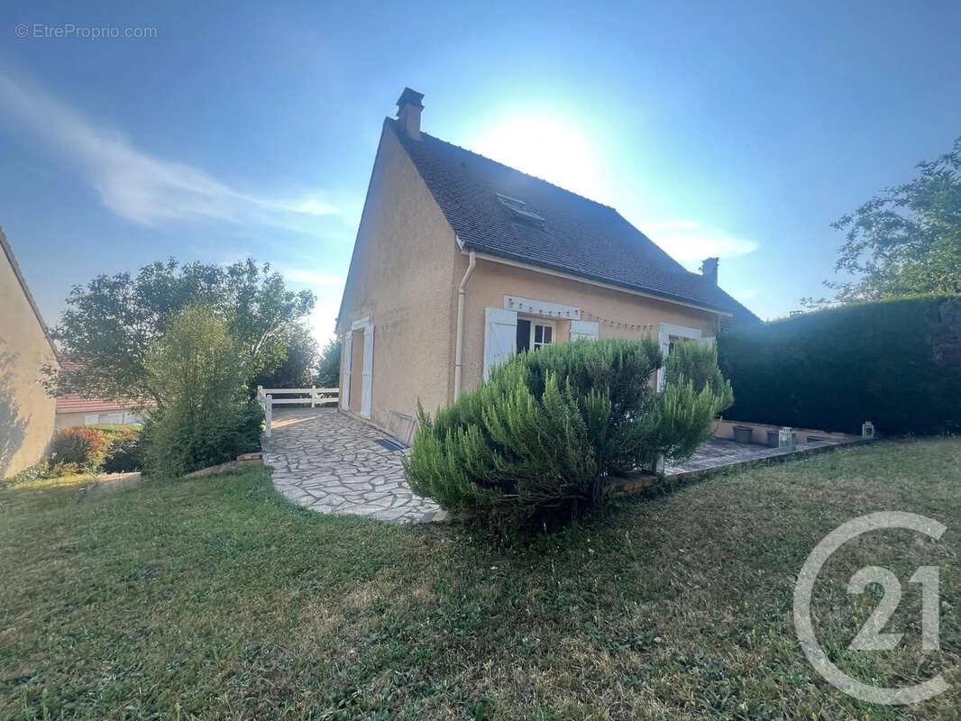 Maison 88 m² à Longperrier  - photo 13