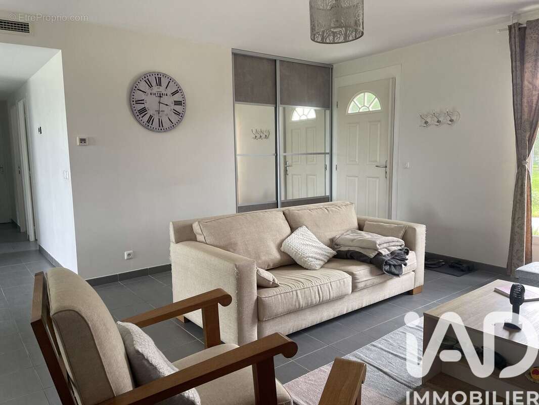 Maison 98 m² à Tendu  - photo 2